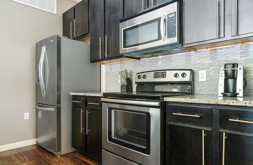 El Paso Apartment | Landing at Santi Dwellings at Montecillo - 2 Bedrooms in Northwest El Paso