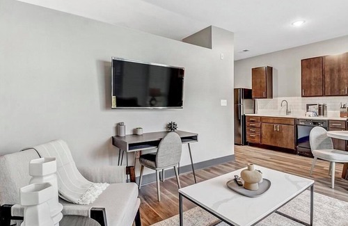 Fishers Apartment | Landing at Spark Apartments - 1 Bedroom in Downtown Fishers