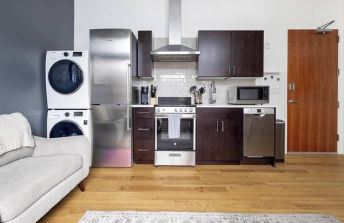 Cherry Creek Apartment | Landing at Studio 135 - 1 Bedroom in Cherry Creek