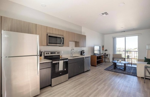 Goodyear Apartment | Landing at Sunset View - 2 Bedrooms in Goodyear