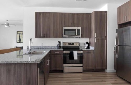 Garland Apartment | Landing at The Draper - 1 Bedroom in Garland