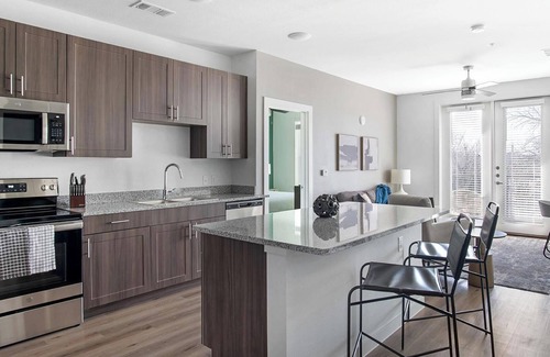 Garland Apartment | Landing at The Draper - 2 Bedrooms in Garland