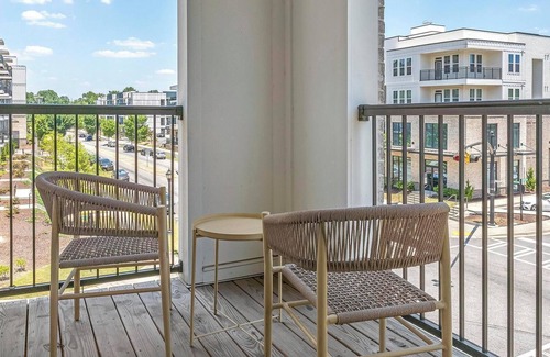 Mableton Apartment | Landing at The Eddy at Riverview - 2 Bedrooms i.