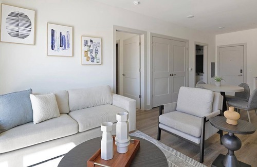 Huntsville Apartment | Landing at The Gallery - 2 Bedrooms in West Hun.