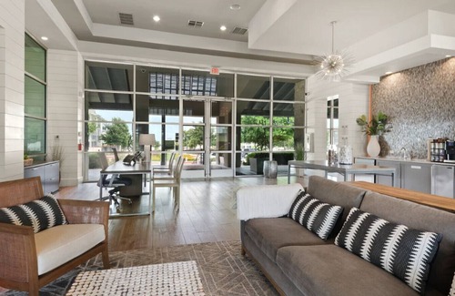 Buda Apartment | Landing at The Green at Plum Creek - 2 Bedrooms in Kyle