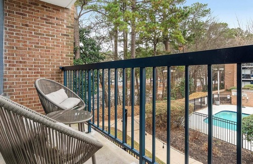 Northeast Raleigh Apartment | Landing at The Harrison - Studio in Northeast R.