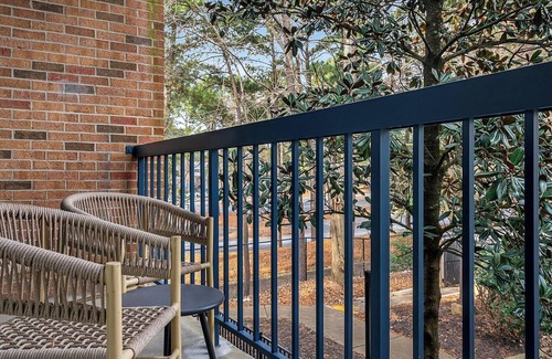 Northeast Raleigh Apartment | Landing at The Harrison - Studio in Northeast R.
