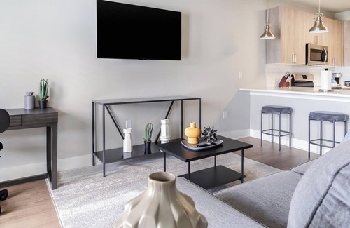 Fort Myers Apartment | Landing at The Hendry - 1 Bedroom in Fort Myers