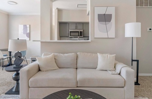 Briarforest Apartment | Landing at The Milano - 1 Bedroom in Briar Forest