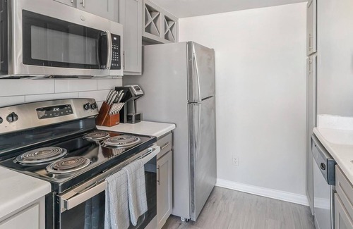 Briarforest Apartment | Landing at The Milano - 1 Bedroom in Briar Forest