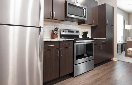 Chesterfield Apartment | Landing at The Parq at Chesterfield - 2 Bedroom.