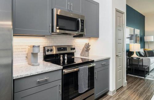 Pflugerville Apartment | Landing at The Parker Austin - 2 Bedrooms in Downtown Pflugerville