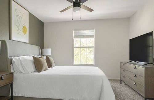 El Paso Apartment | Landing at The Retreat at Mesa Hills - 2 Bedrooms in Sunland Park North
