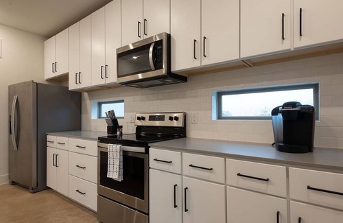 Austin Apartment | Landing at The Saint Mary - 2 Bedrooms in Downtown Austin