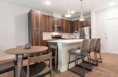 Seguin Apartment | Landing at The Virginia - 1 Bedroom in Seguin