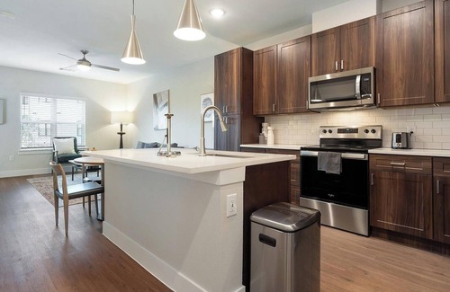 Seguin Apartment | Landing at The Virginia - 1 Bedroom in Seguin
