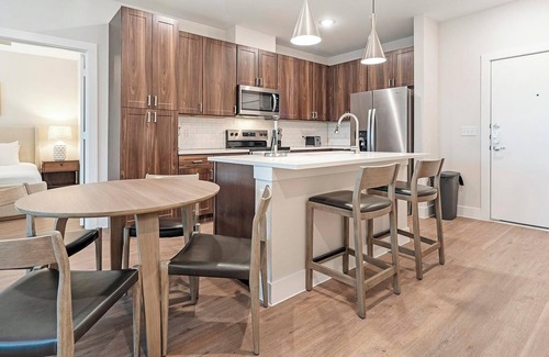 Seguin Apartment | Landing at The Virginia - 2 Bedrooms in Seguin