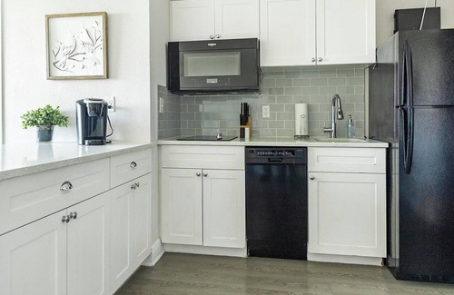 St. Petersburg Apartment | Landing at The Wayland - 1 Bedroom in Downtown .