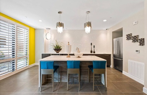 Rosenberg Apartment | Landing at Town Center Lofts - 1 Bedroom in Brazos Town Center