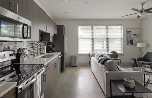 Vickery Meadow Apartment | Landing | Beautiful 1BD, Pool, Gym