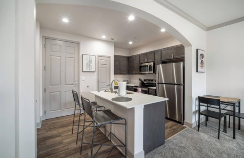 Corryville Apartment | Landing | Chic 1BD, Clubhouse, Pool