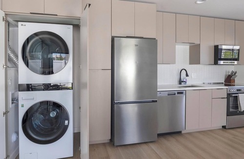 North Mountain Apartment | Landing | Chic 1BD, Game Room, Gym