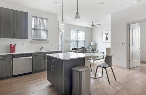 Pflugerville Apartment | Landing | Chic 1BD, Pool, Gym