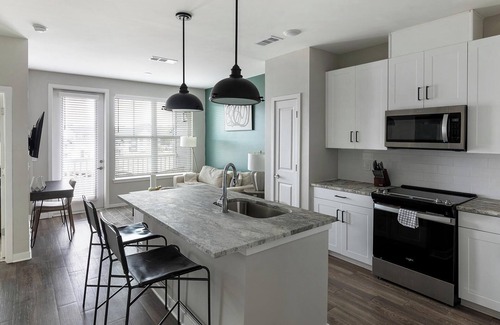Huntsville Apartment | Landing | Chic 1BD, Pool, Clubhouse