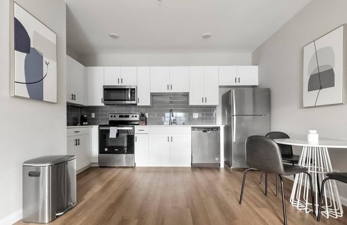 Townsite Apartment | Landing | Chic 2BD, Pool, Rooftop Lounge