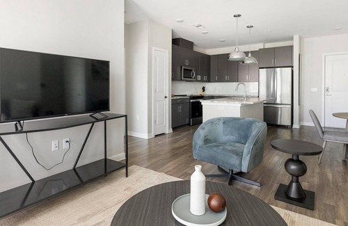 Huntsville Apartment | Landing | Incredible 2BD, Gym, Pool