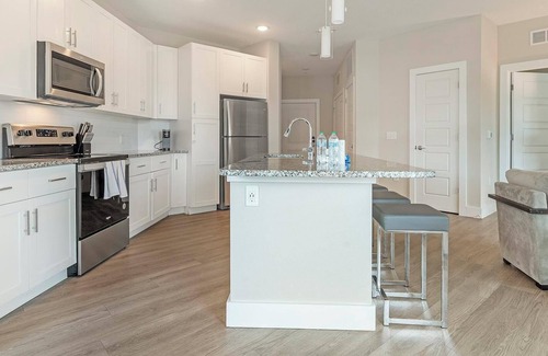 Southeast Orlando Apartment | Landing | Incredible 2BD, Clubhouse, Gym