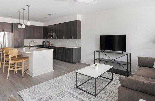 Crestline Heights Apartment | Landing | Modern 1BD, Clubhouse, Gym