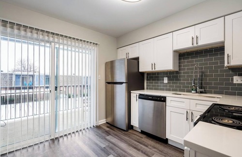 Indianapolis Apartment | Landing | Modern 2BD, Pool