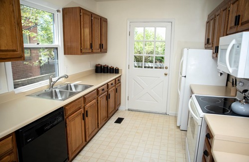 Speer Apartment | Landing Pad at West Washington Park!