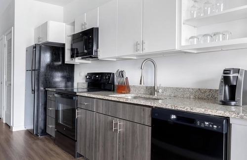 Decatur Apartment | Landing | Spectacular 1BD, Gym, Clubhouse