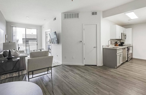 Tempe Apartment | Landing | Spectacular 1BD, Clubhouse, Game Room