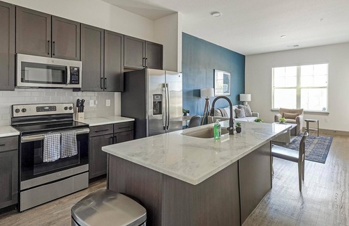 Denton Apartment | Landing | Spectacular 1BD, Courtyard, Clubhouse