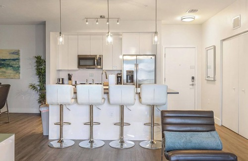 Port Tampa City Apartment | Landing | Spectacular 2BD, Pool, Gym