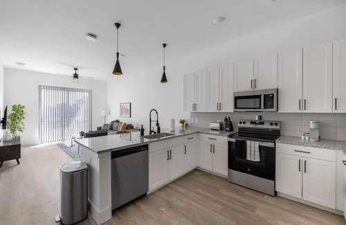 Denton Apartment | Landing | Stunning 1BD in Denton