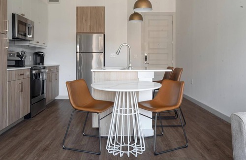 Austin Apartment | Landing | Stunning 1BD, Pool, Clubhouse