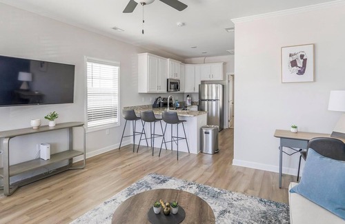 Huntsville Apartment | Landing | Stunning 1BD, Clubhouse, Gym