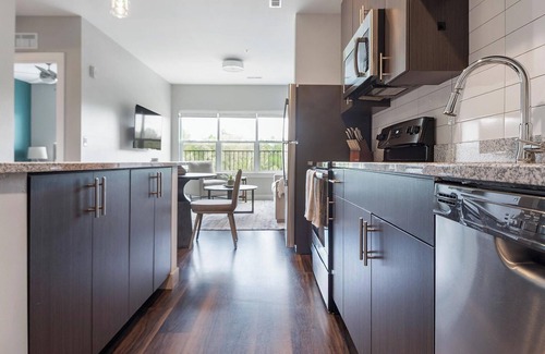 Edwardsville Apartment | Landing | Stylish 1BD, Gym, Clubhouse