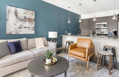 McKinney Apartment | Landing | Stylish 1BD, Pool, Gym
