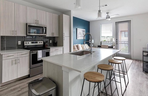 San Antonio Apartment | Landing | Stylish 1BD, Pool, Gym