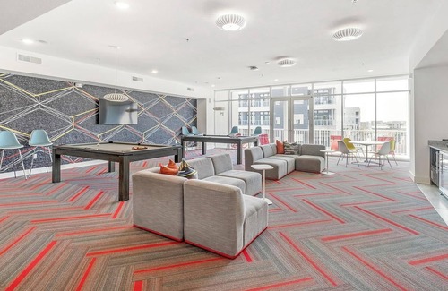 Five Points South Apartment | Landing | Stylish Studio, Gym, Yoga Studio