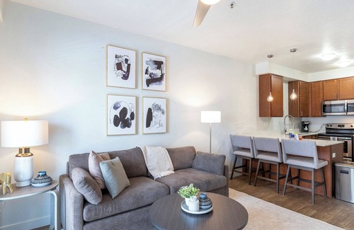 South Salt Lake Apartment | Landing | Stylish 1BD, Gym, Courtyard