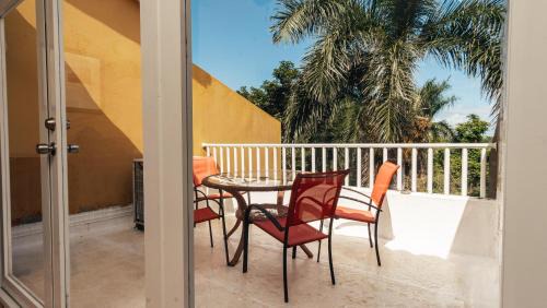 Puntas Apartment | Landing View 206 with private rooftop terrace