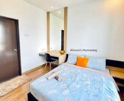 Kampung Bukit Dukong Apartment | Landmark Residence 1 - Studio for two, Pool View, Nice View