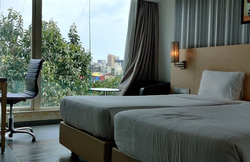 Malad West Hotel | Landmark Residency