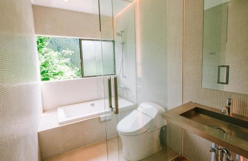 Hinohara Hotel | Landscape Hotel THEATER 1